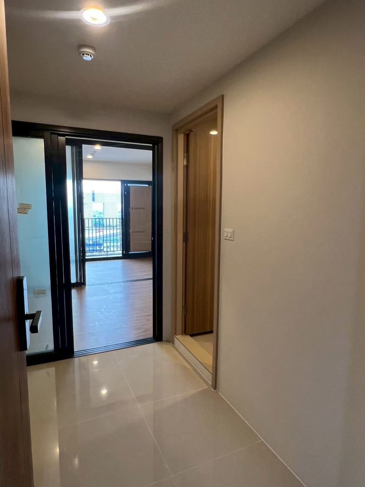 The Line Vibe — คอนโดใหม่แต่งครบ ใจกลางลาดพร้าว