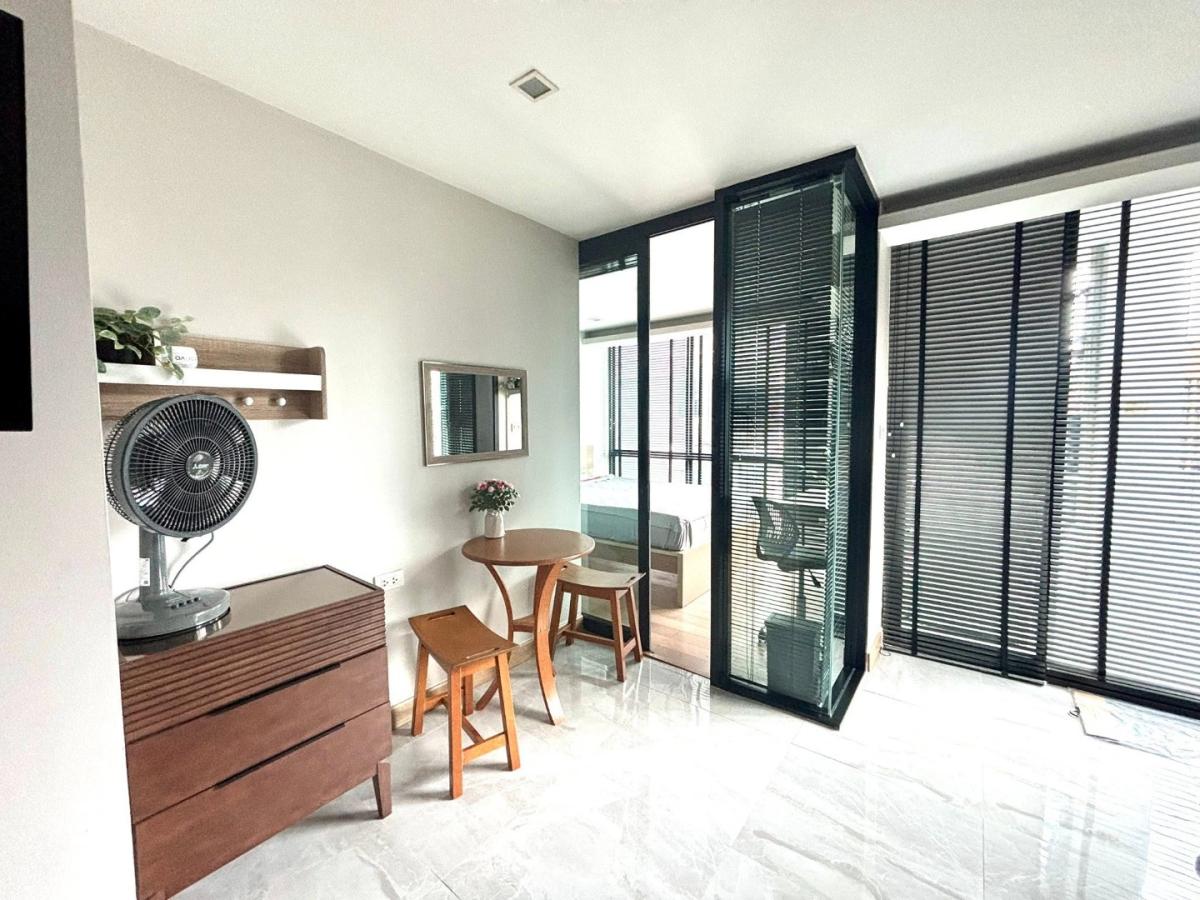 ให้เช่า – SOCIO Condo ร่วมฤดี ซอย 2