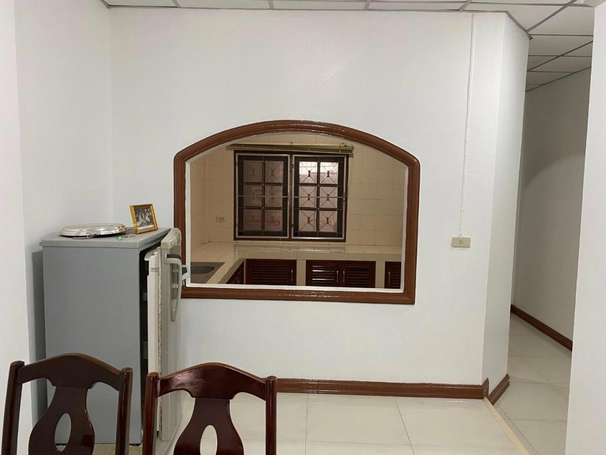 ให้เช่า – ทาวน์เฮาส์ 3 ชั้น ลาดพร้าว ซอย 29