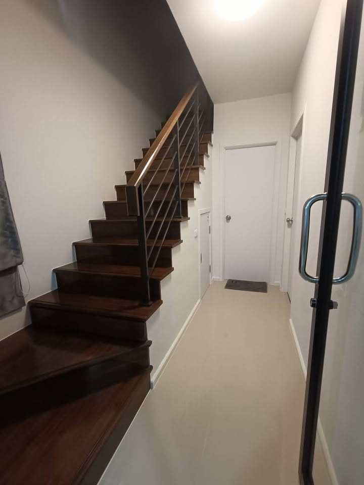 ขาย–เช่าบ้านเดี่ยวมือสอง สภาพใหม่พร้อมเข้าอยู่ | หมู่บ้าน SENSE บางนา–สุวรรณภูมิ