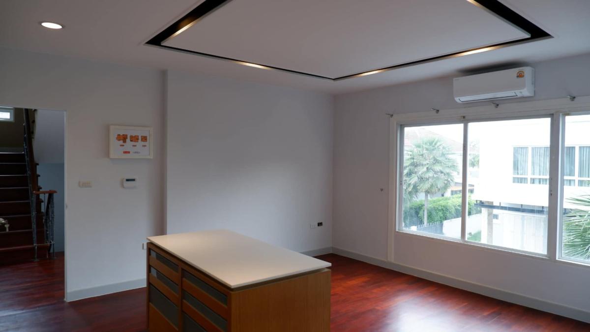 โครงการ Grand Bangkok Boulevard พระราม 9 – ศรีนครินทร์ (กรุงเทพกรีฑา)