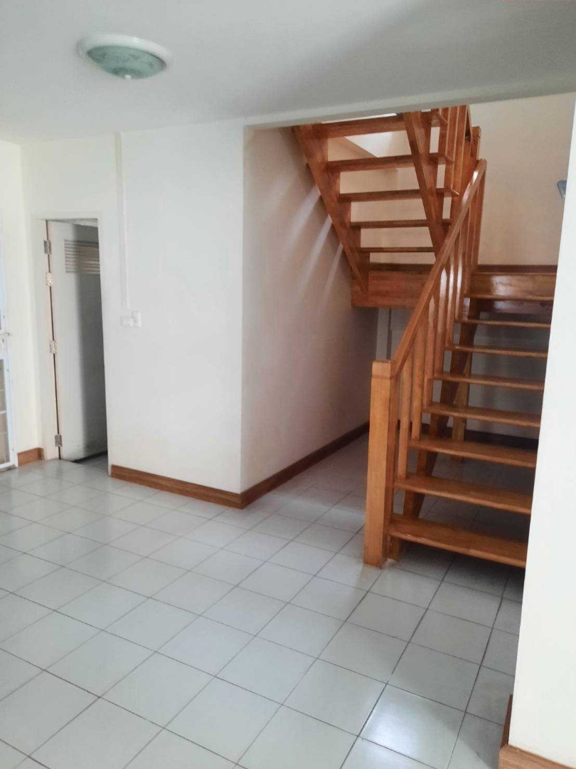 ให้เช่าบ้านเดี่ยว 2 ชั้น – ทำเลใจกลางสุขุมวิท 49 (พร้อมพงษ์–ทองหล่อ)