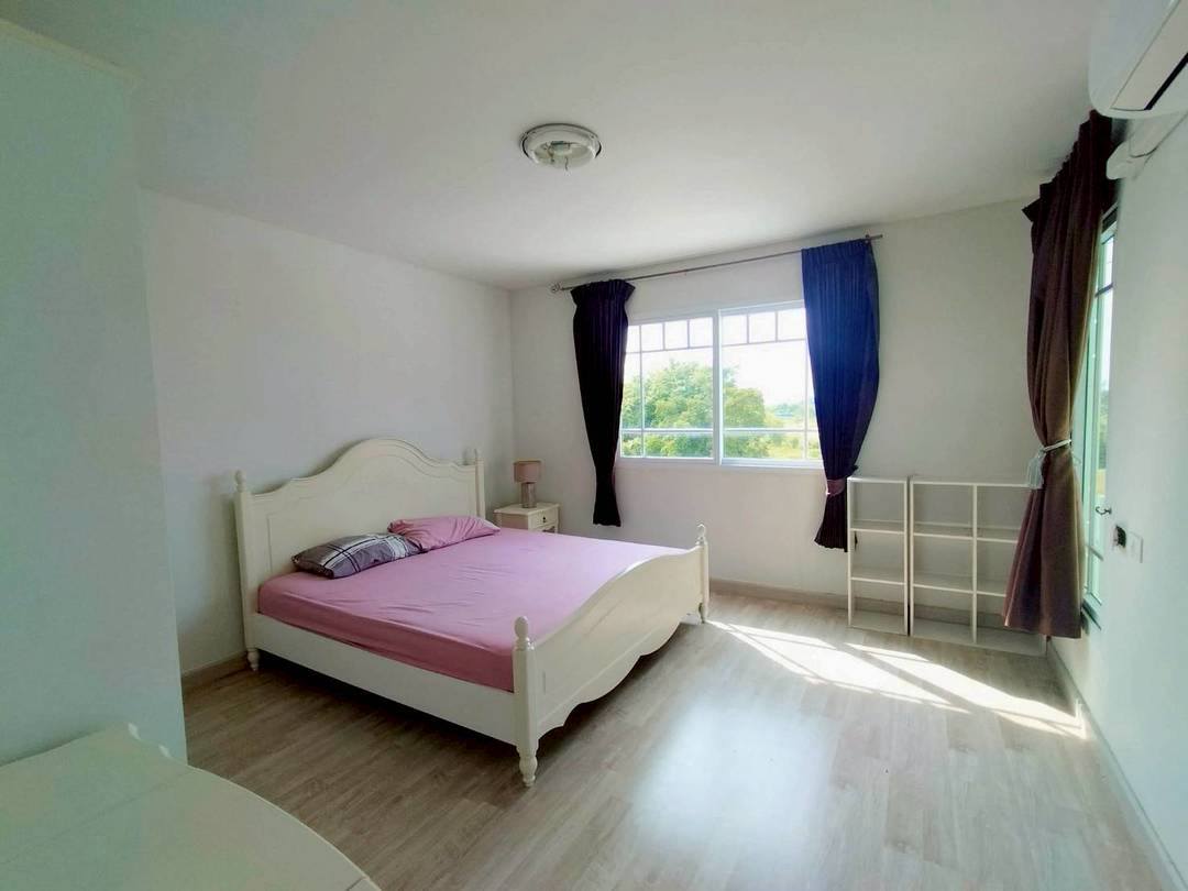 ห้เช่าทาวน์โฮม บ้านอำเภอ ใกล้ทะเล แค่ 3 นาที 🌊