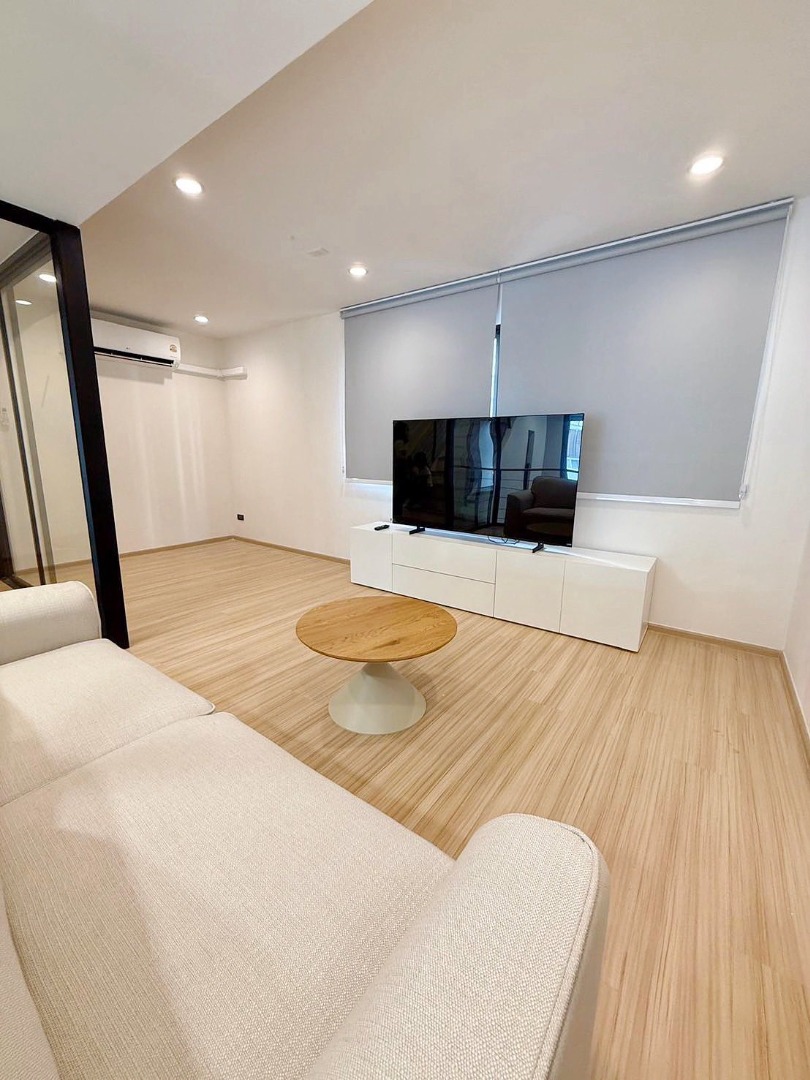 ให้เช่าทาวน์โฮมหรูหลังมุม – Shizen Pattanakarn 32