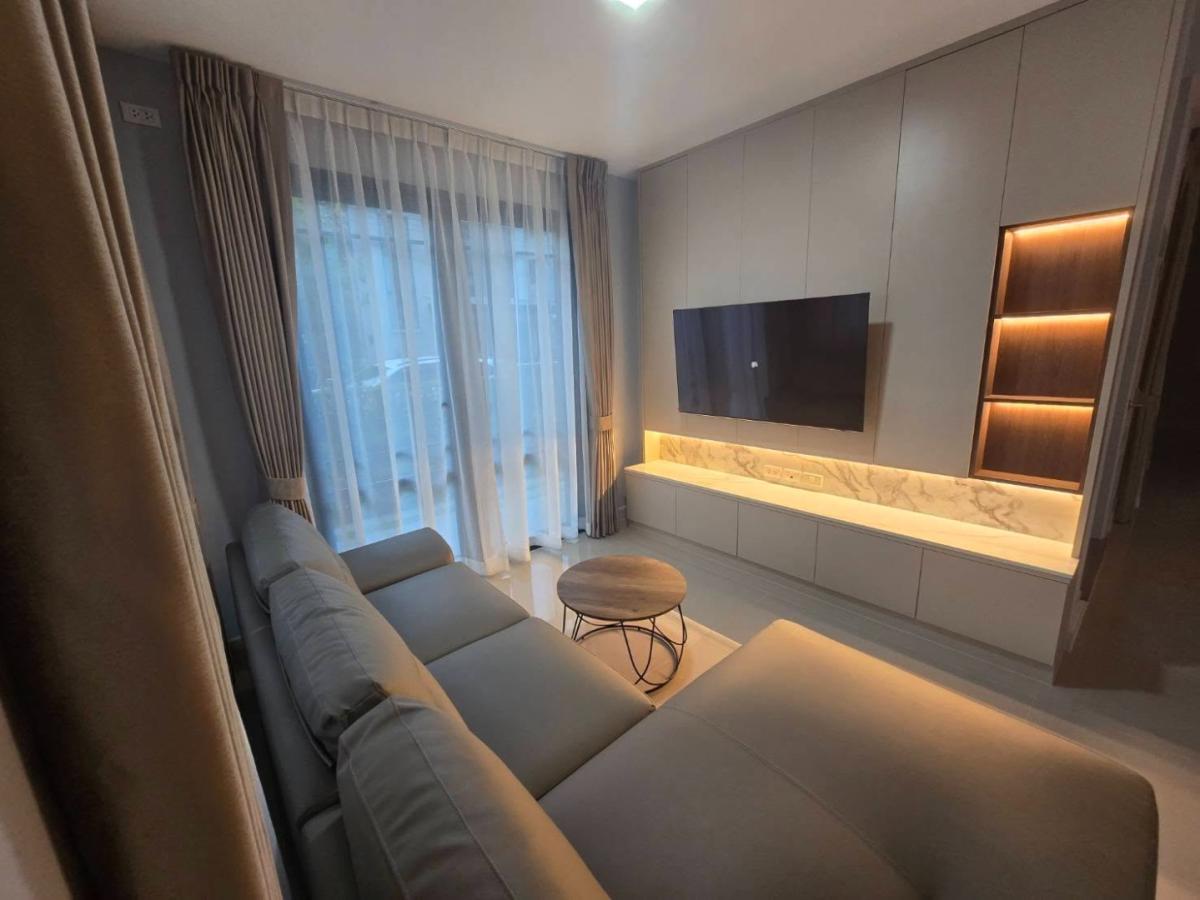 บ้านเดี่ยวสวยหรู พร้อมเข้าอยู่ – Grande Pleno สุขุมวิท–บางนา