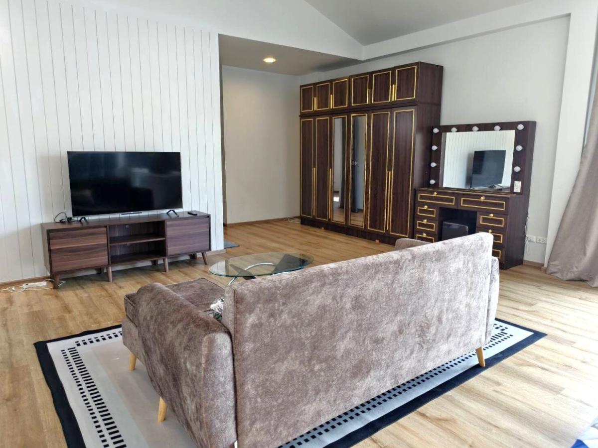 ขายบ้านหลังใหญ่ – หมู่บ้านมัณฑนา กรุงเทพกรีฑา 7