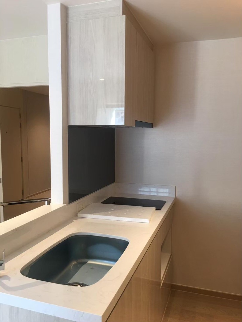 🏢 Runesu Thonglor 5 (รูเนะสุ ทองหล่อ 5)