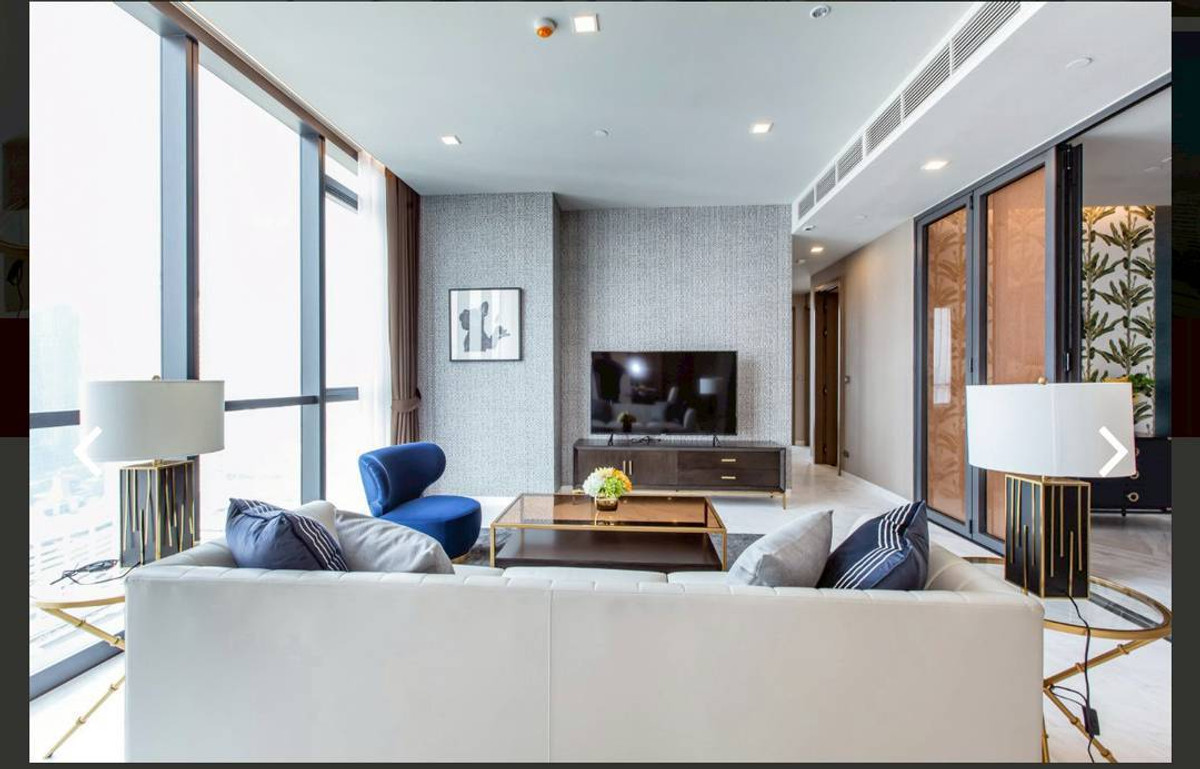 The Monument Thonglor