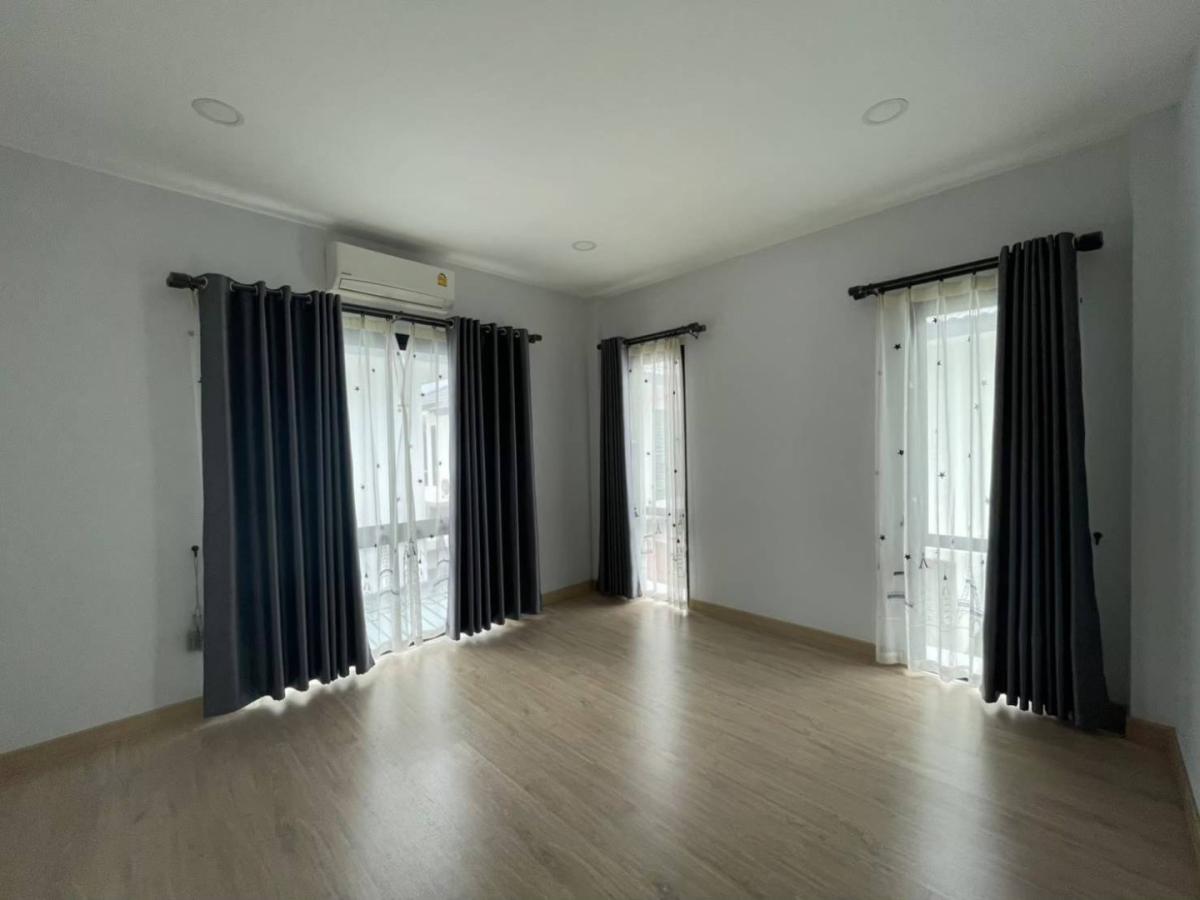 บ้านเดี่ยว 2 ชั้น โครงการเดอะซีรีน ชลบุรี (