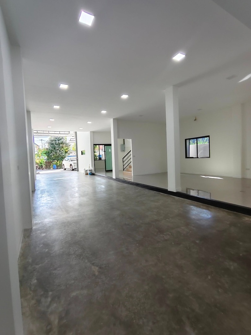 ปล่อยเช่าโกดังพร้อมอยู่ | ออฟฟิศ + โกดัง + ที่พักอาศัย