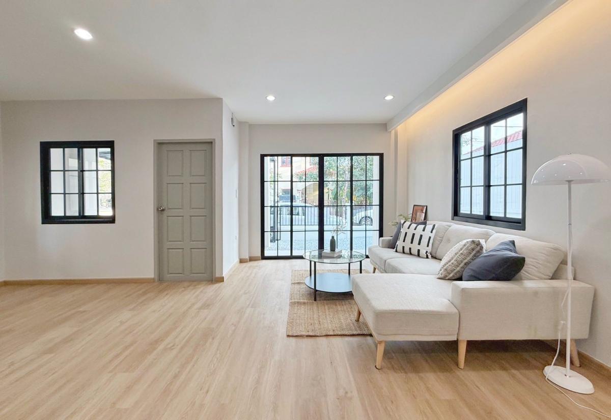 ขายด่วน! บ้านเดี่ยวพร้อมอยู่ โครงการ วิเศษสุขนคร 19 เฟส 1