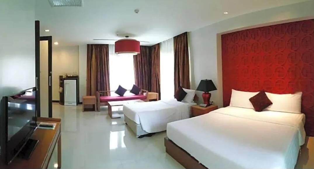 🏨 ขายกิจการโรงแรม | พร้อมดำเนินธุรกิจทันที ดี วารี ไม้ขาว บีช