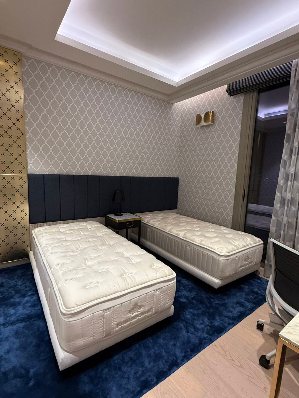 🏬 The Residences at Mandarin Oriental