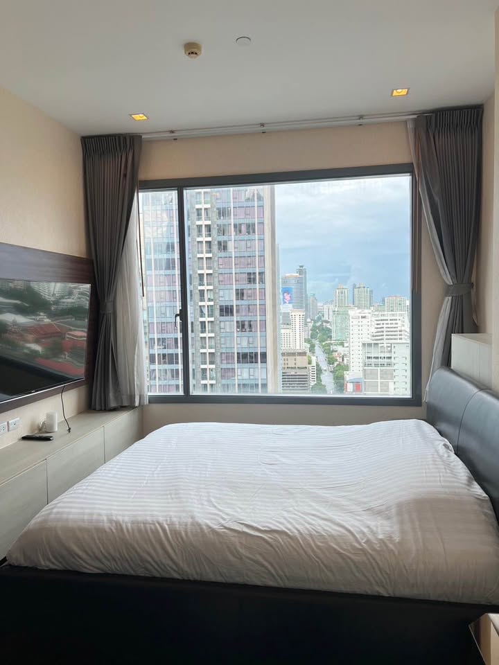 Q Asoke (คิว อโศก) – ติด MRT เพชรบุรี