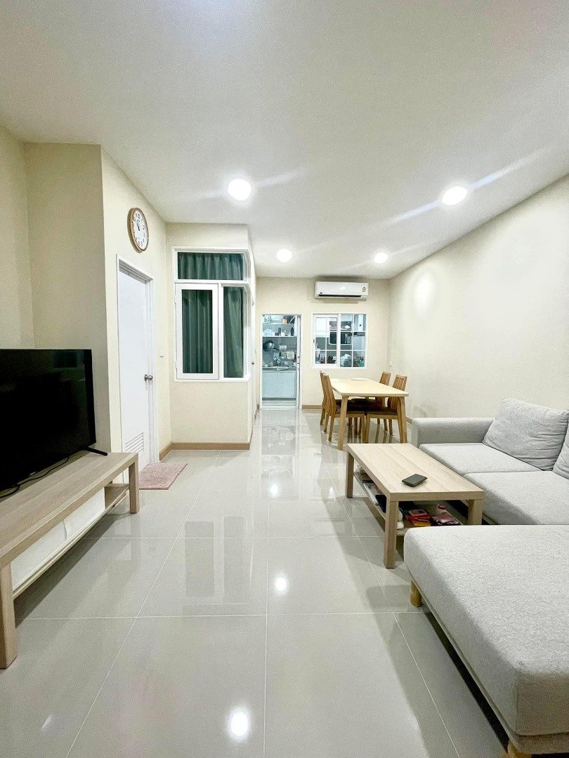 🏡 โกลเด้นท์ นีโอ สุขุมวิท–ลาซาล