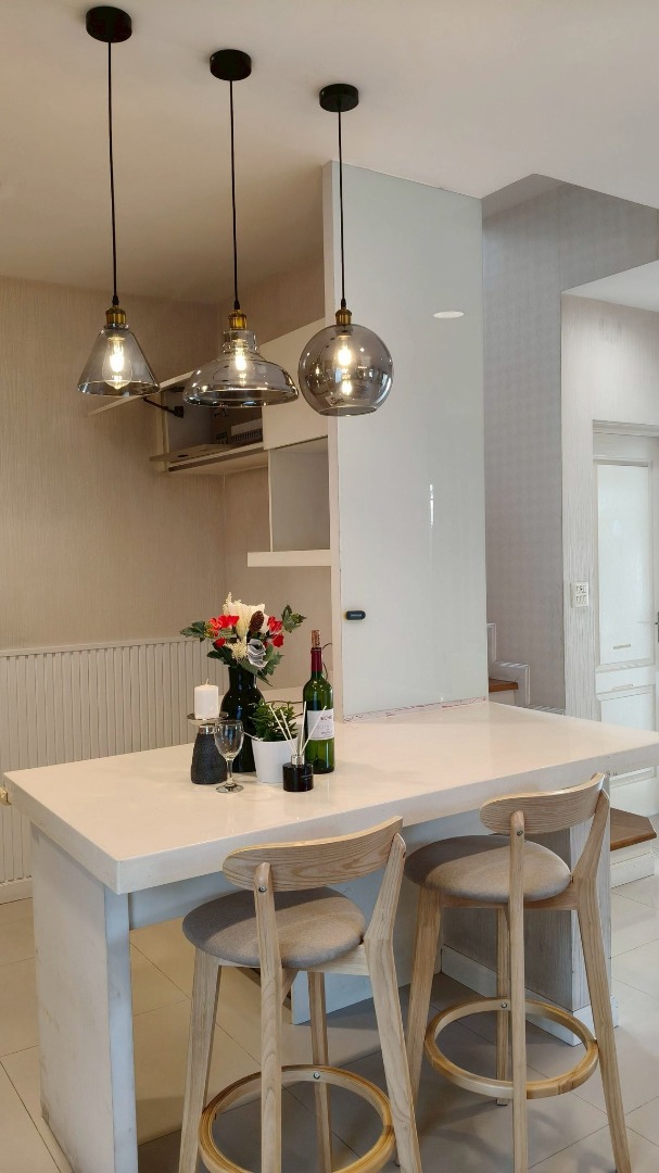  นันทวัน ศรีนครินทร์