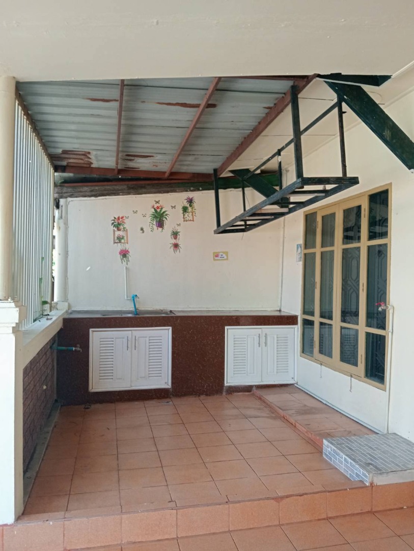 บัวทอง 4