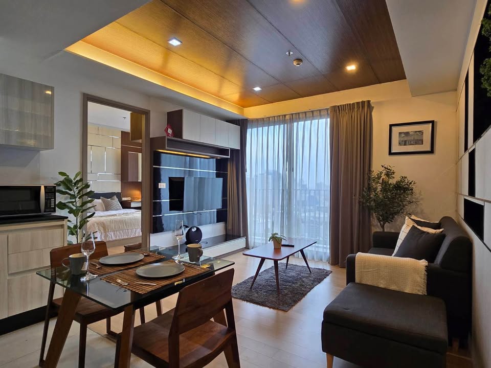  HQ Thonglor by Sansiri