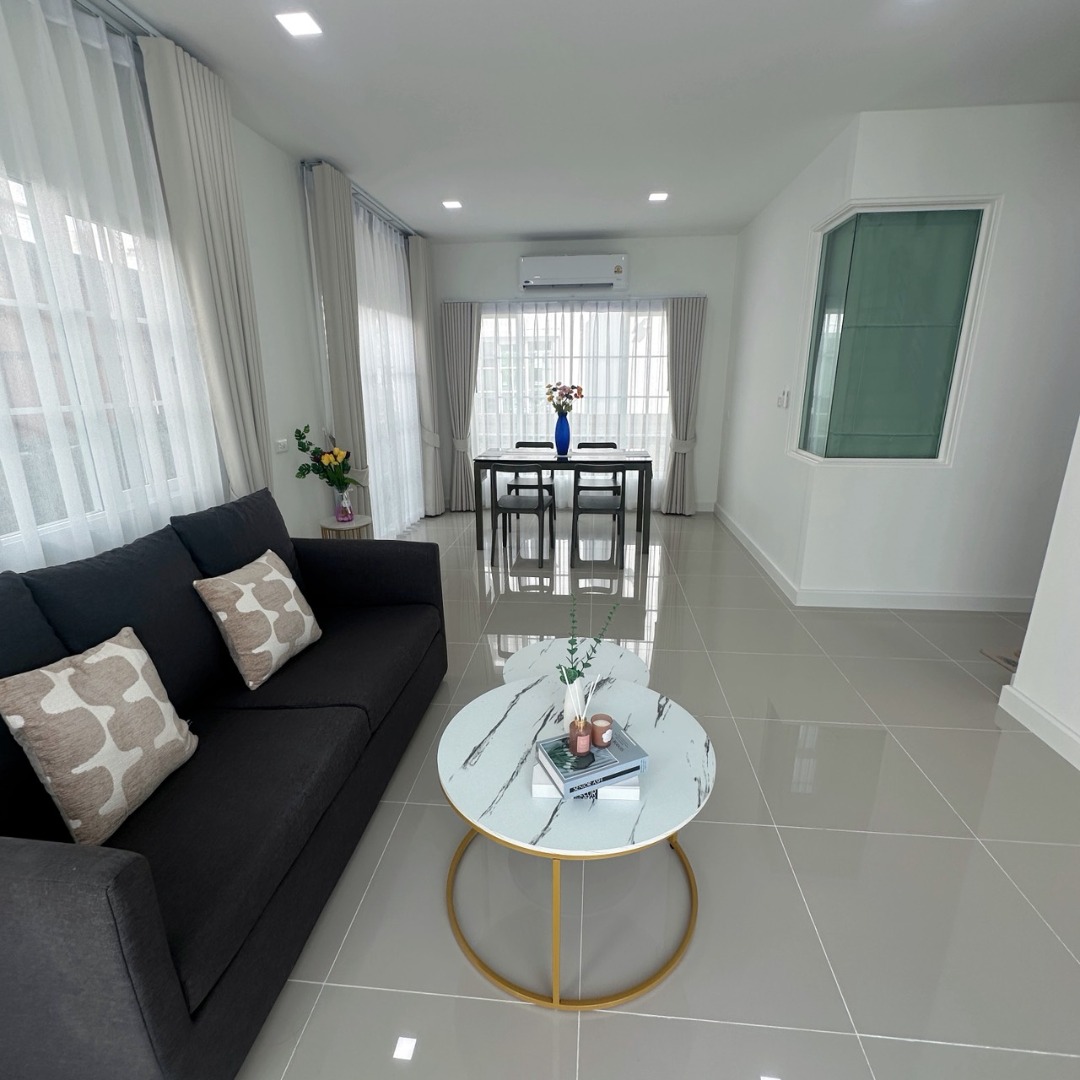 Golden Neo Sukhumvit–Lasalle