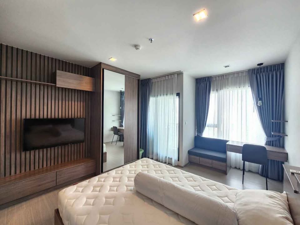  Life Asoke – Rama 9