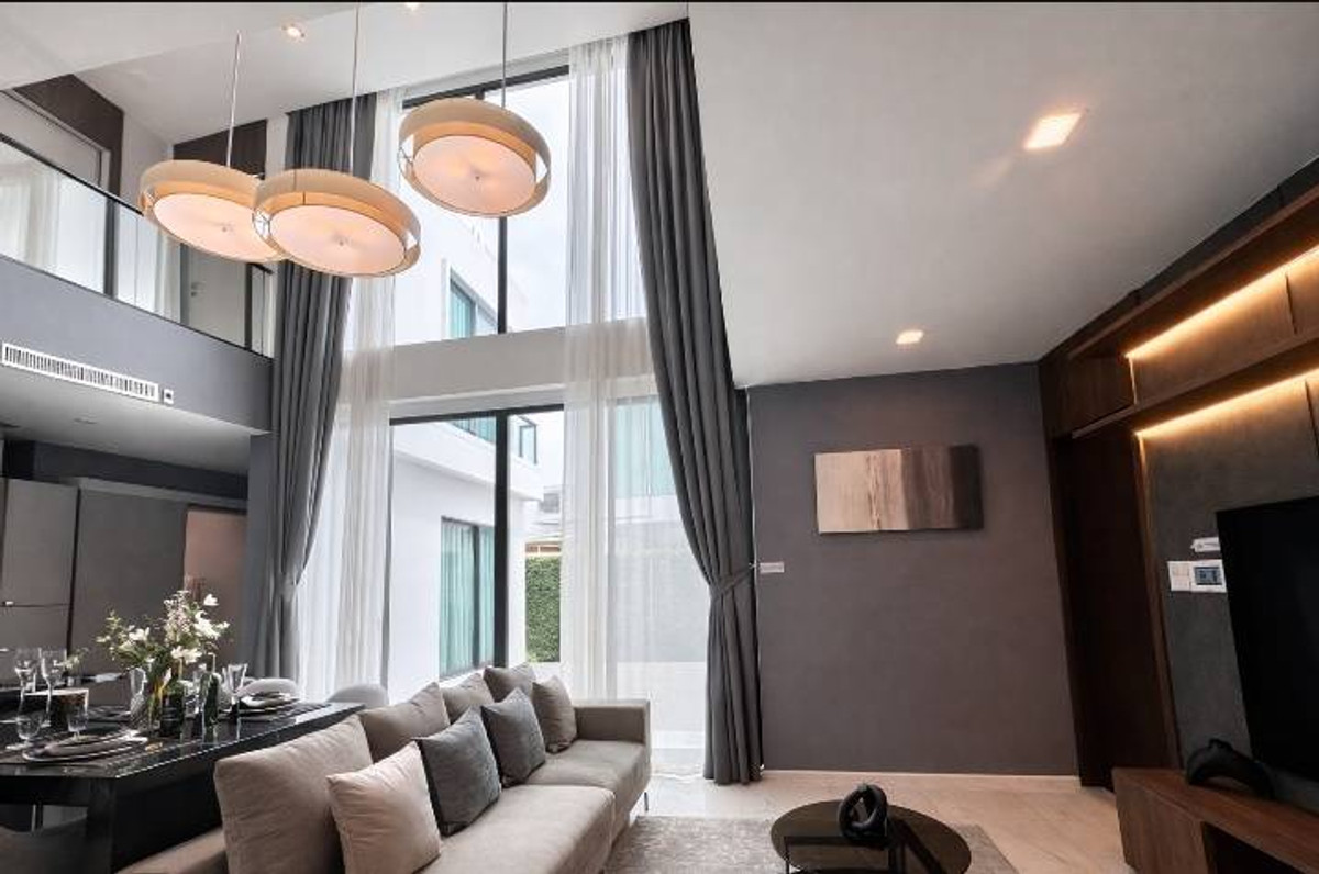 Artique Ramkhamhaeng – Private Modern Luxury Residence