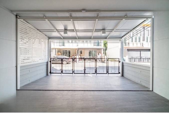 Golden Town บางนา–สวนหลวง 