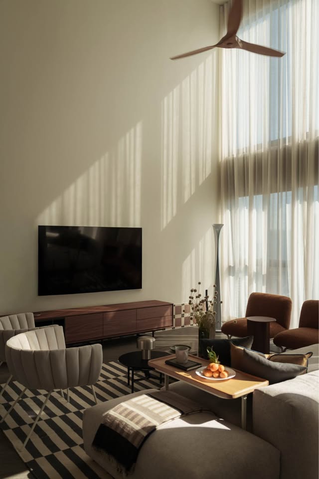  ปล่อยเช่า The Lofts Silom – ห้อง Duplex เพดานสูง ใจกลางสีลม