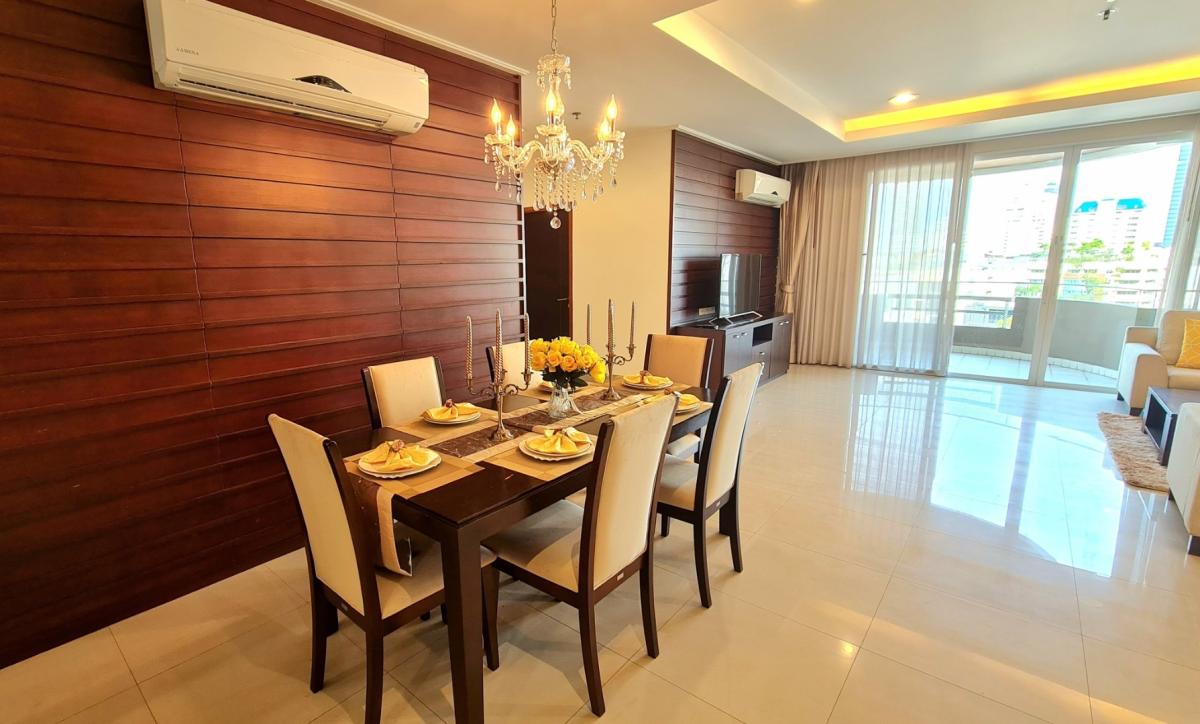 Piyathip Place, Sukhumvit Soi 39 (Phrom Phong)