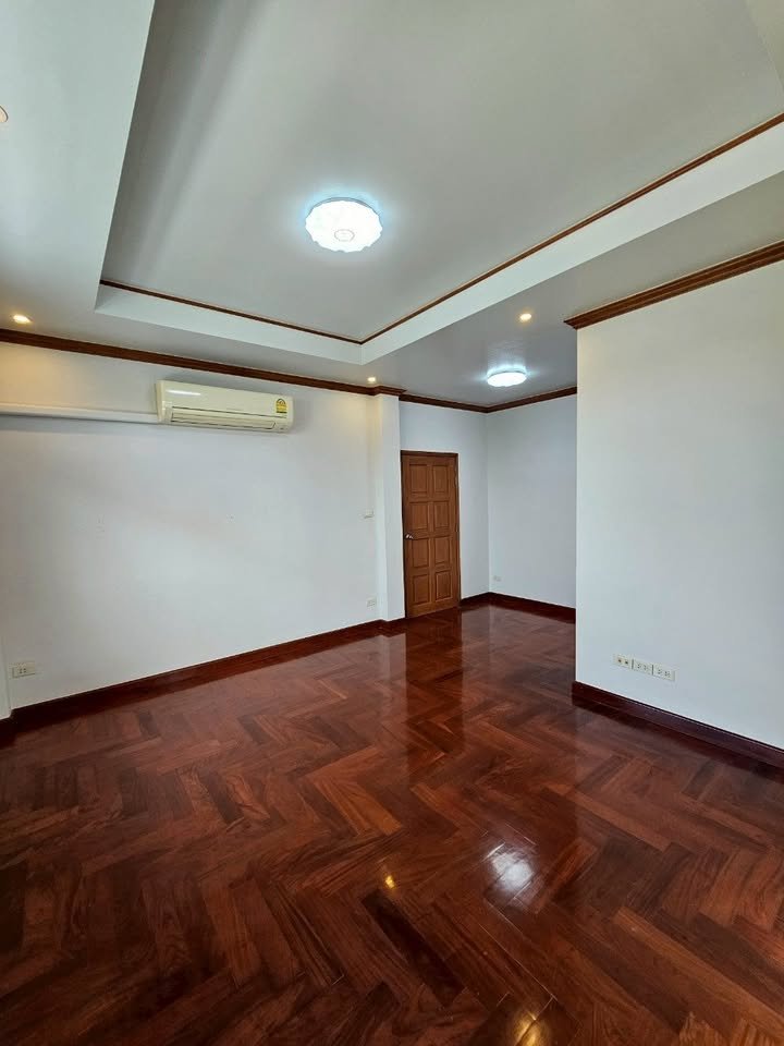 ขาย / ให้เช่า บ้านเดี่ยว ลาดพร้าว 93 🐶🐱 