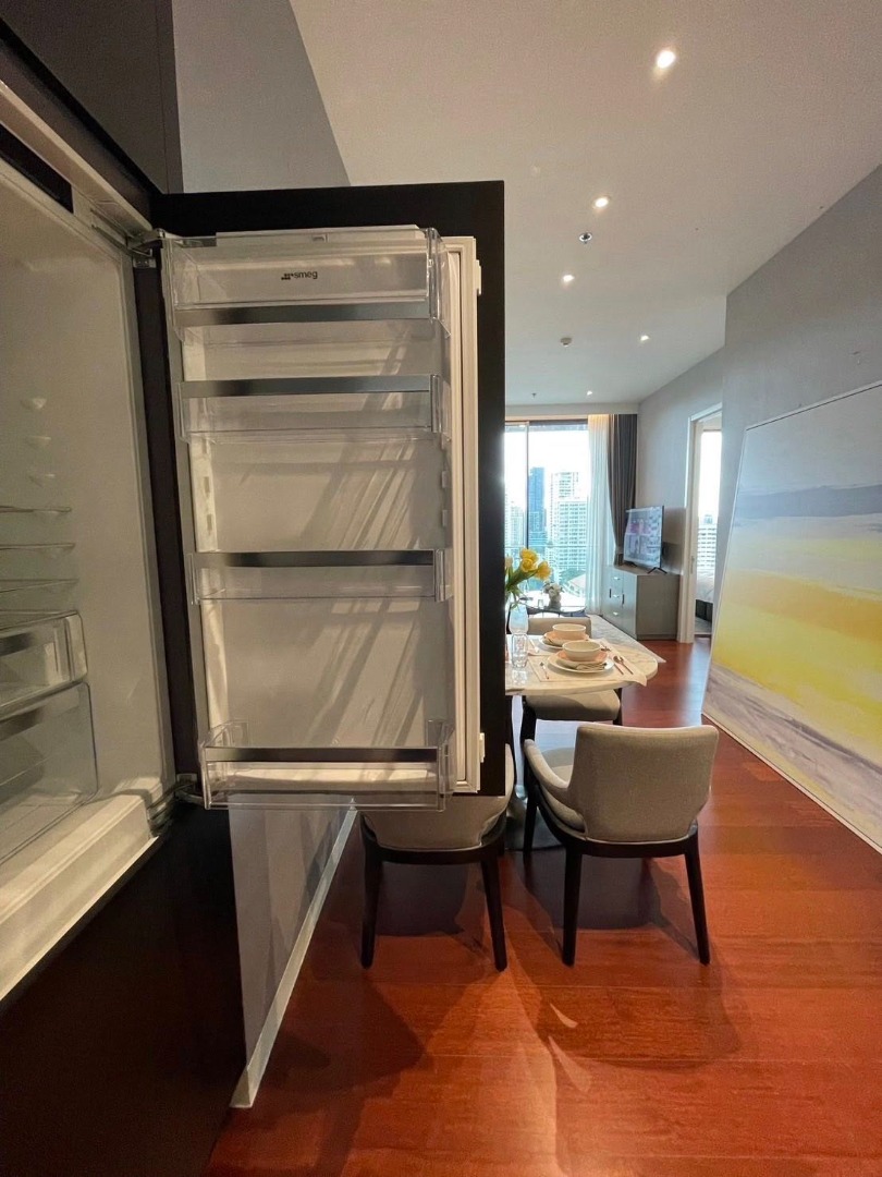 For Sale: KHUN by Yoo Inspired by Starck – Thonglor