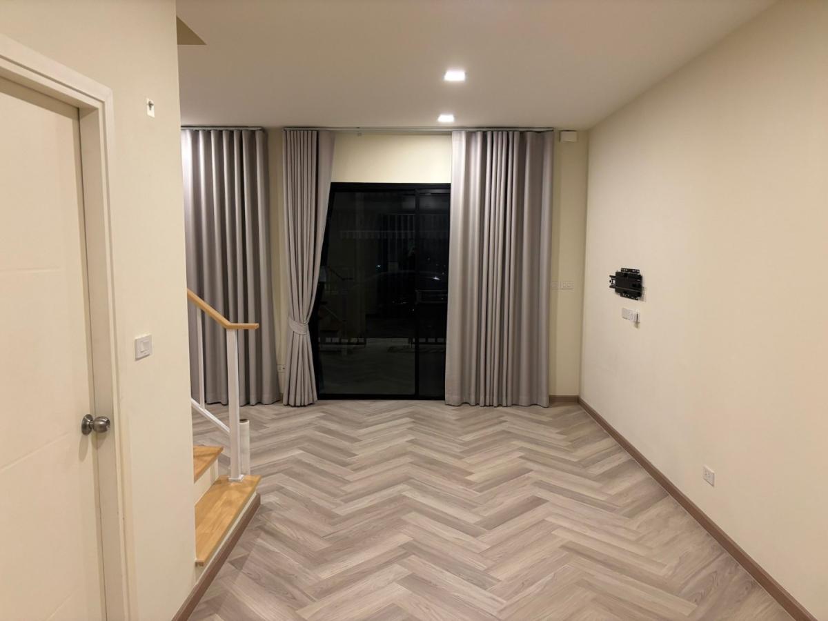 ทาวน์โฮม 2 ชั้น หลังมุม สภาพนางฟ้า | พร้อมอยู่ (ขาย/เช่า) 🏡✨