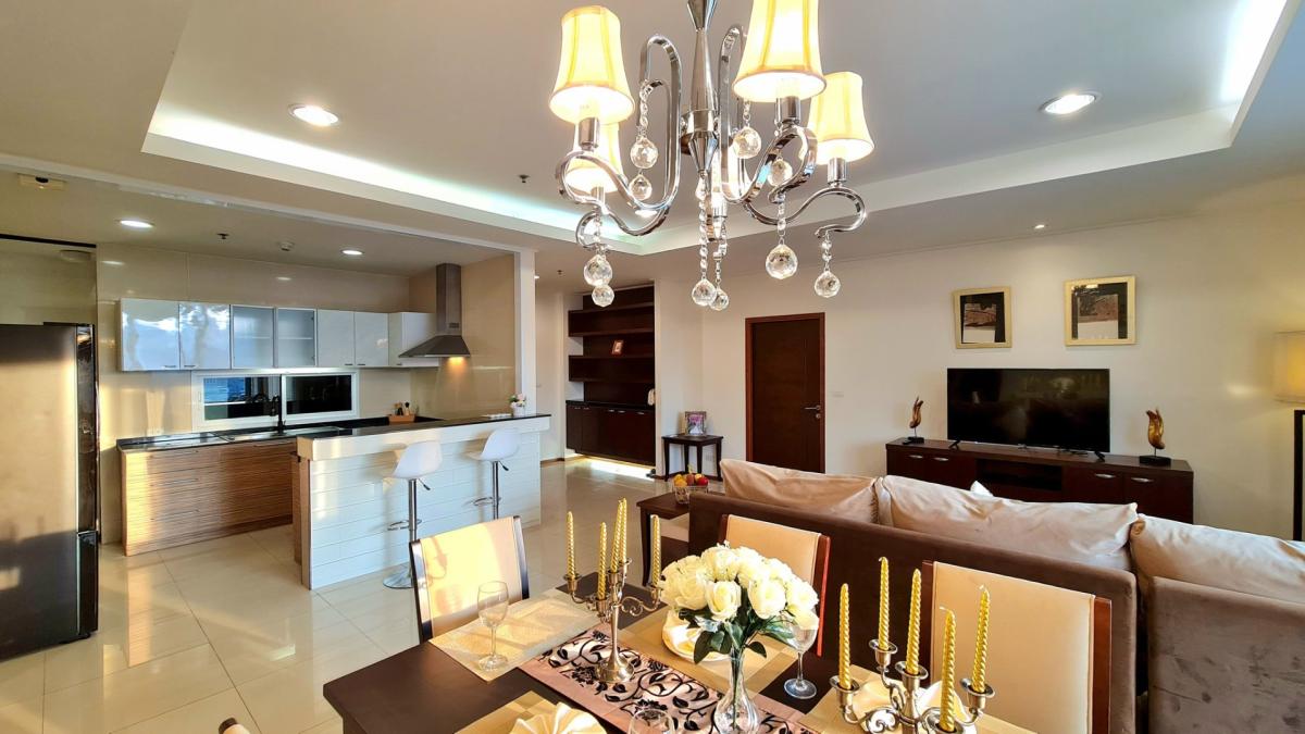 Piyathip Place Sukhumvit 39 