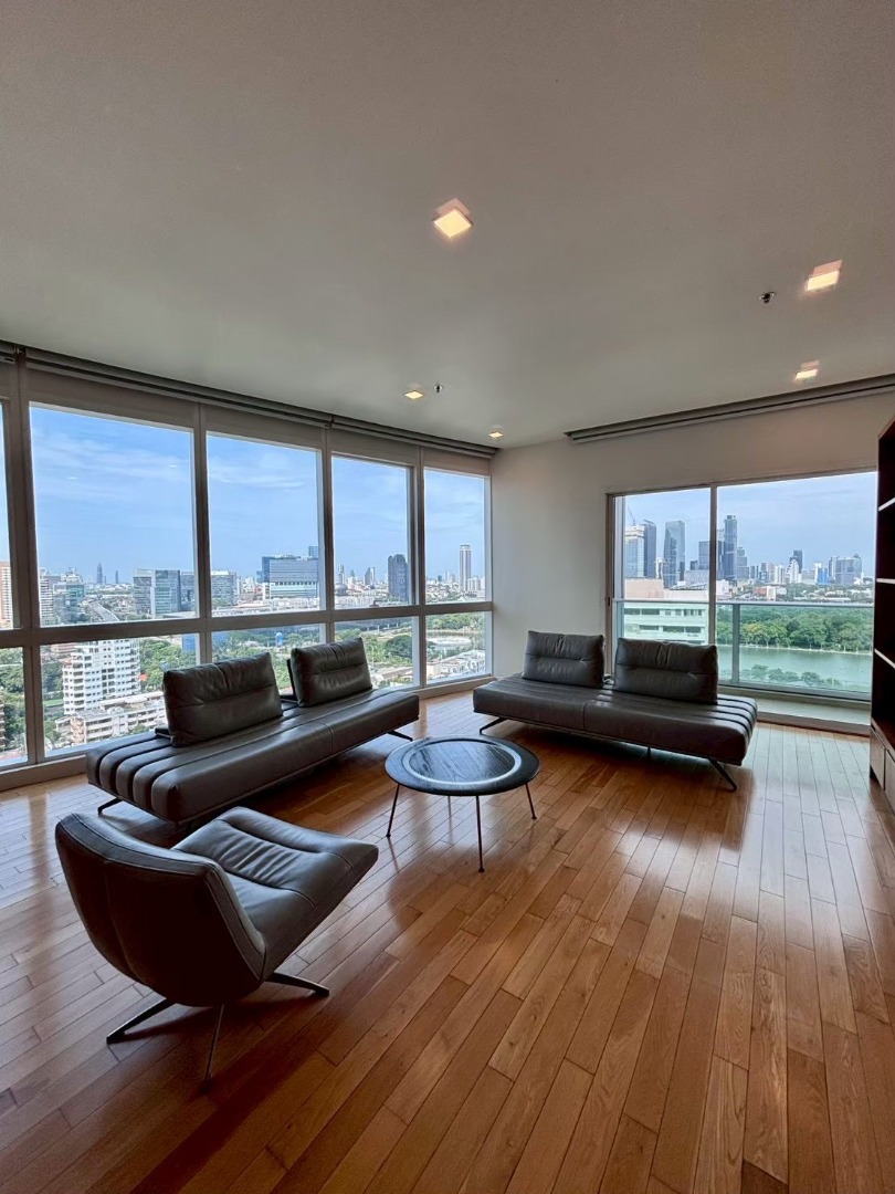 millennium residence sukhumvit 20