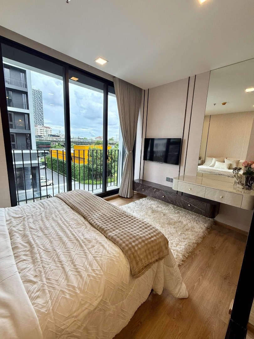  Noble Around Ari | Prime Condo Only 90m from BTS Ari