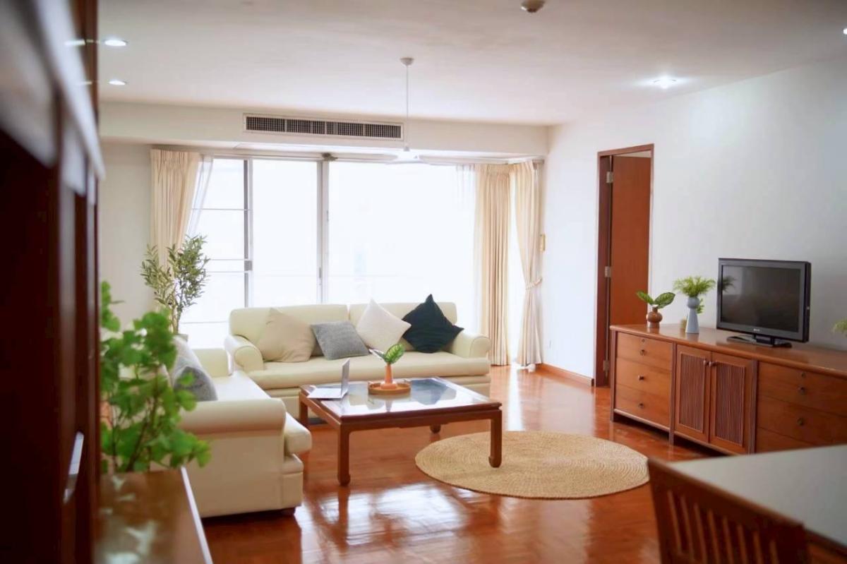  Ma Peng Seng Apartment | Sukhumvit 31 | Pet-Friendly