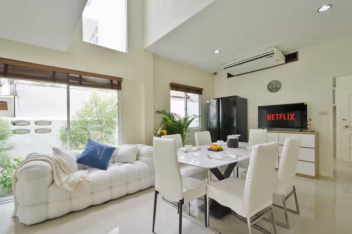  บ้านเดี่ยว 5 ห้องนอน สุขุมวิท 31 ใกล้ BTS พร้อมพงษ์