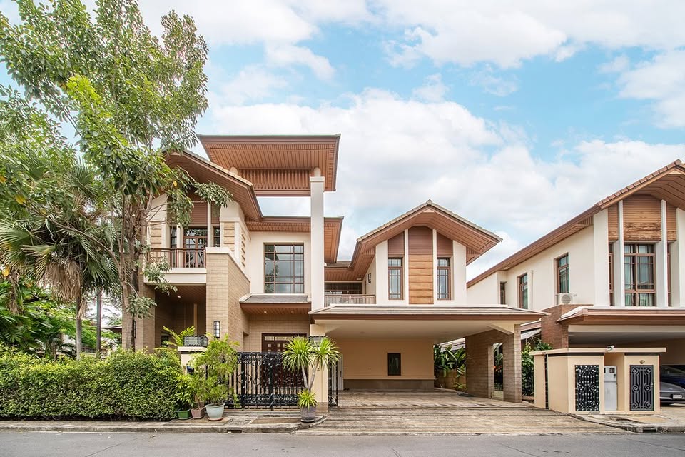 Baan Sansiri Sukhumvit 67