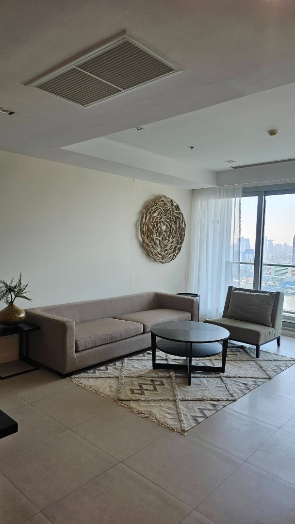 the river condominium