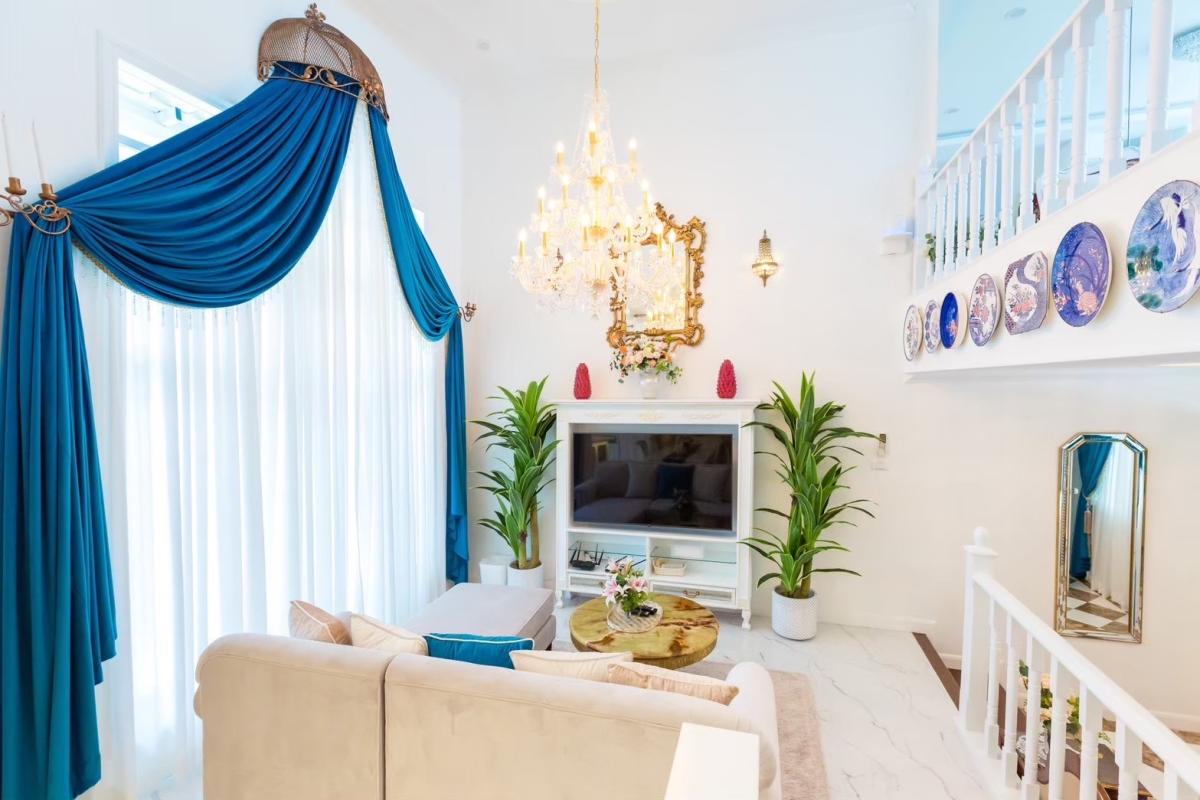 luxury townhouse at crystal ville