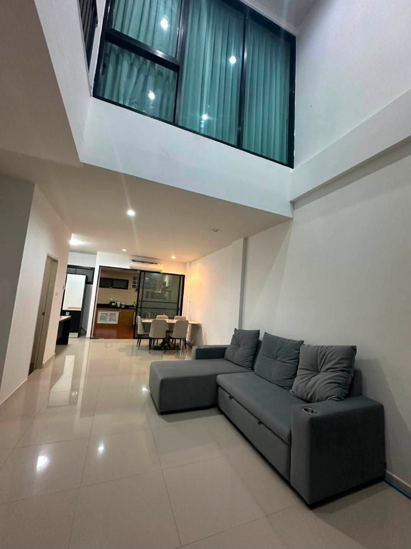  Eco Space Bangna Village