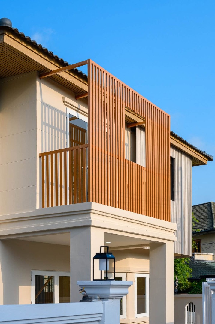 บ้านเดี่ยวรีโนเวทใหม่ สไตล์ Modern Tropical–Industrial | รามอินทรา 34