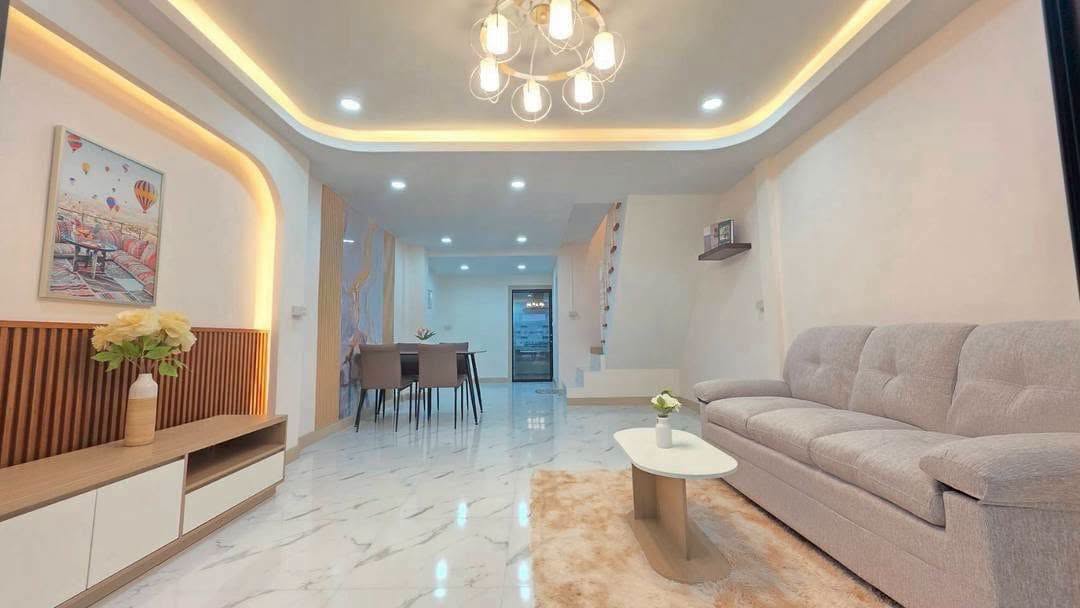 หมู่บ้านรัตนาธิเบศร์