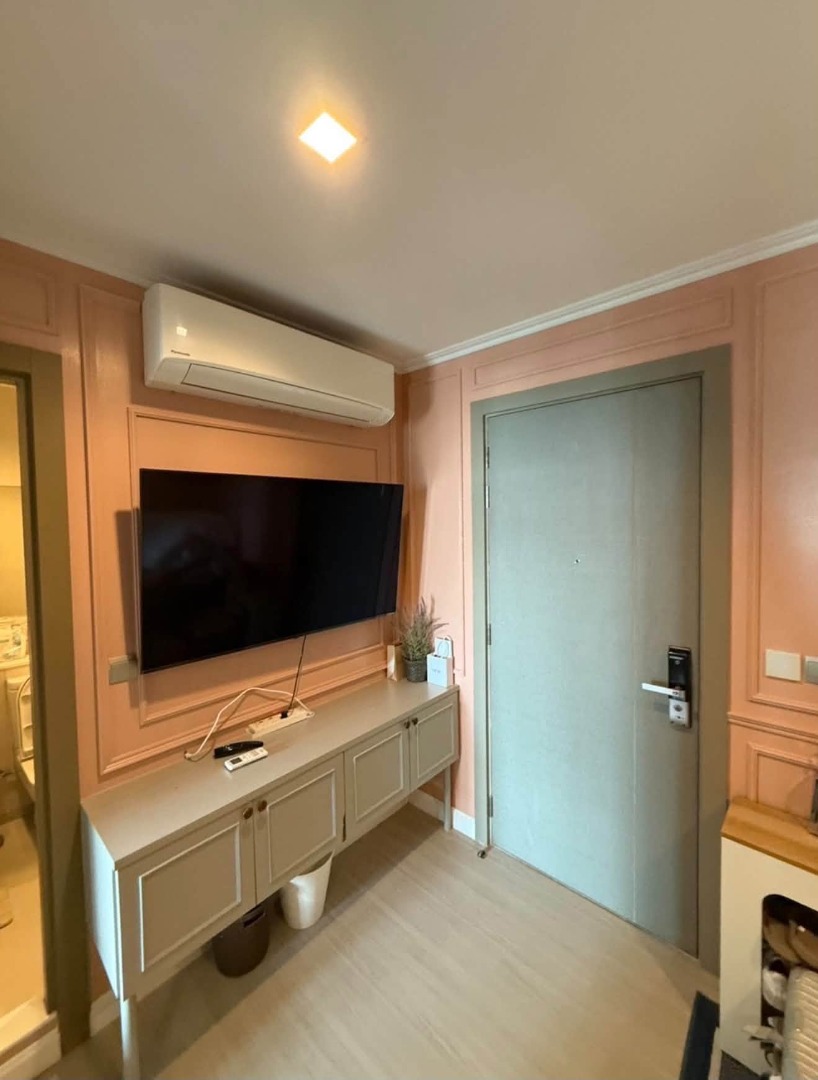  Life Asoke Rama 9