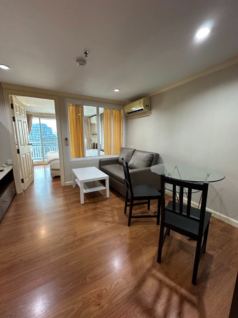 residence at grand park view asoke
