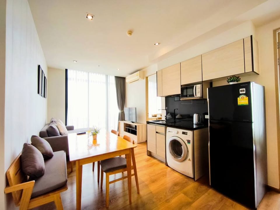 Park Origin Phrom Phong