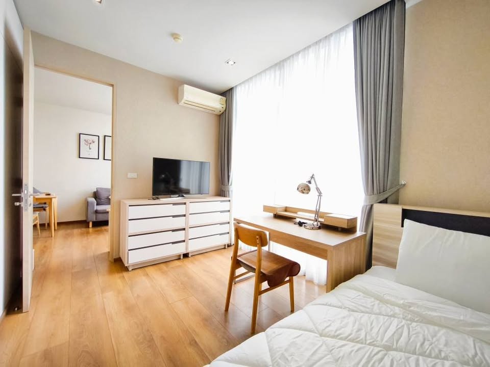 Park Origin Phrom Phong