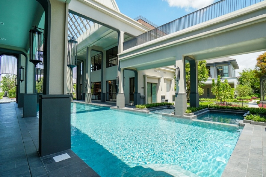 Grand-Bangkok-Boulevard-Na-Utthayan